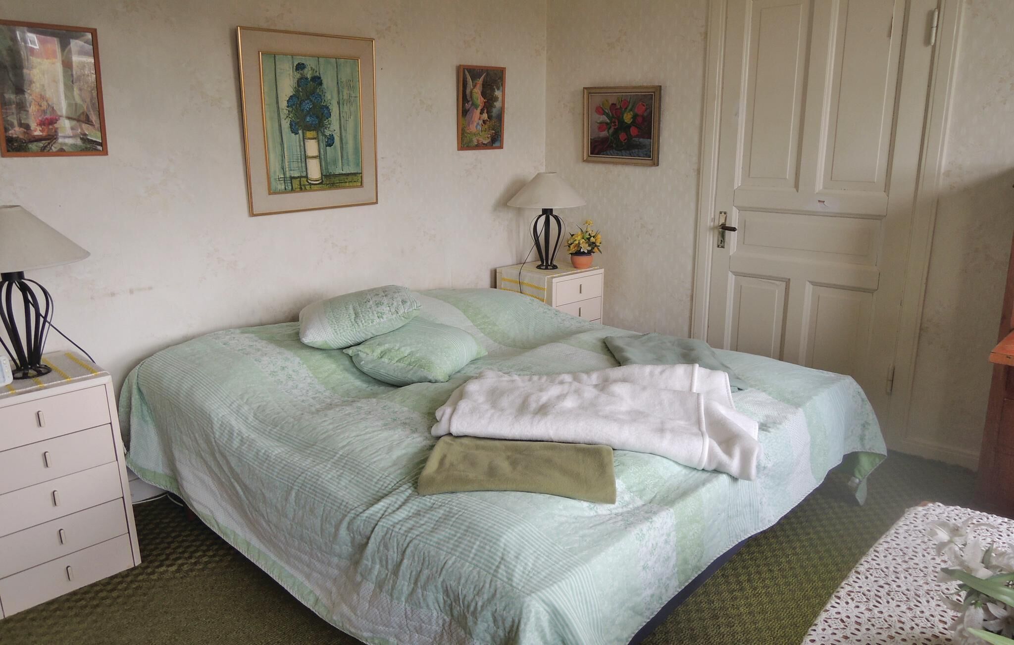 2 habitaciones, cuna de viaje y wifi gratis 