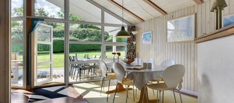 Cozy home in Augustenborg with sauna