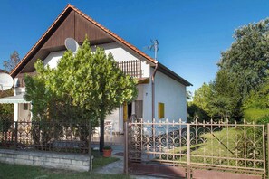 Exterior - Holiday home very close to Lake Balaton (Balatonfenyves)