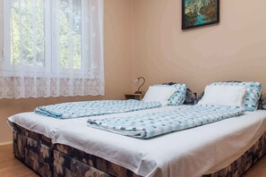 3 bedrooms - Holiday home very close to Lake Balaton (Balatonfenyves)