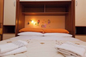 2 makuuhuonetta, internet