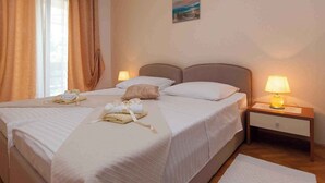3 室のベッドルーム、WiFi
