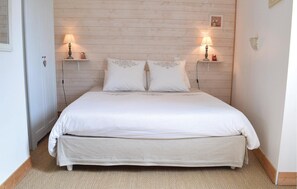 2 chambres, lit parapluie, Wi-Fi gratuit, draps fournis