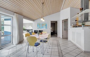 Dining - Lovely home in Jerup with sauna (Jerup)