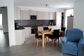 Imagen sin descripción, 5 de 34, botón