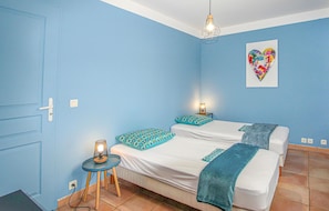 3 chambres, lit parapluie, Wi-Fi gratuit, draps fournis