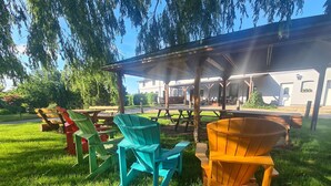 Outdoor dining - Apartment 2/ 2-room (45m²; 1-2 pers.) - Country vacation near Ostseebad Rerik (Biendorf)