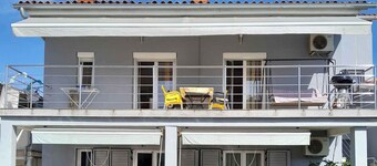 Holiday apartment with air conditioning and pool (chlorine-free electrolysis) exclusive to this apartment only