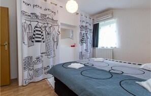5 Schlafzimmer, Reisekinderbett, kostenloses WLAN, Bettwäsche