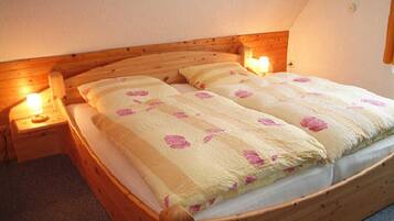 2 dormitorios, cuna de viaje, wifi y ropa de cama