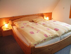 2 chambres, lit parapluie, Wi-Fi, draps fournis