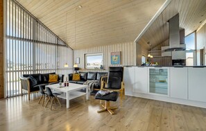 TV, fireplace, table tennis
