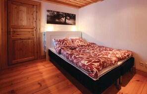 3 Schlafzimmer, Reisekinderbett, kostenloses WLAN