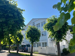 Exterior - Villa Hansa, App. 4, 2 bedrooms, 2 bathrooms, in Binz, 2 balconies - App. with 2 bedrooms and 2 bathrooms (Binz)