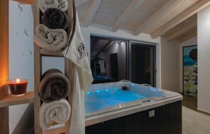 Interior - Nice home in Barban with sauna (Barban)