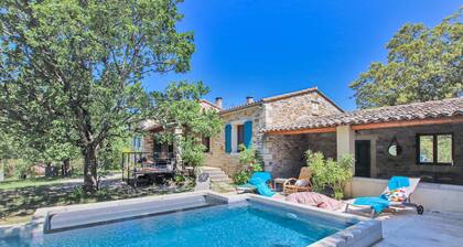 Gorgeous home in La Roche St Secret