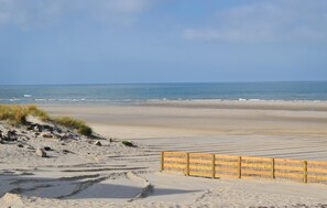 Beach - 5 bedroom stunning home in Quiestede (Quiestede)