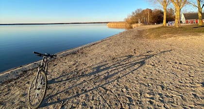 Maison en bois sur le Fleesensee
