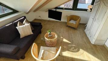 Fernseher