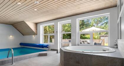 Amazing home in Blåvand with WiFi