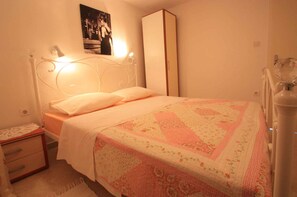 1 bedroom, Internet