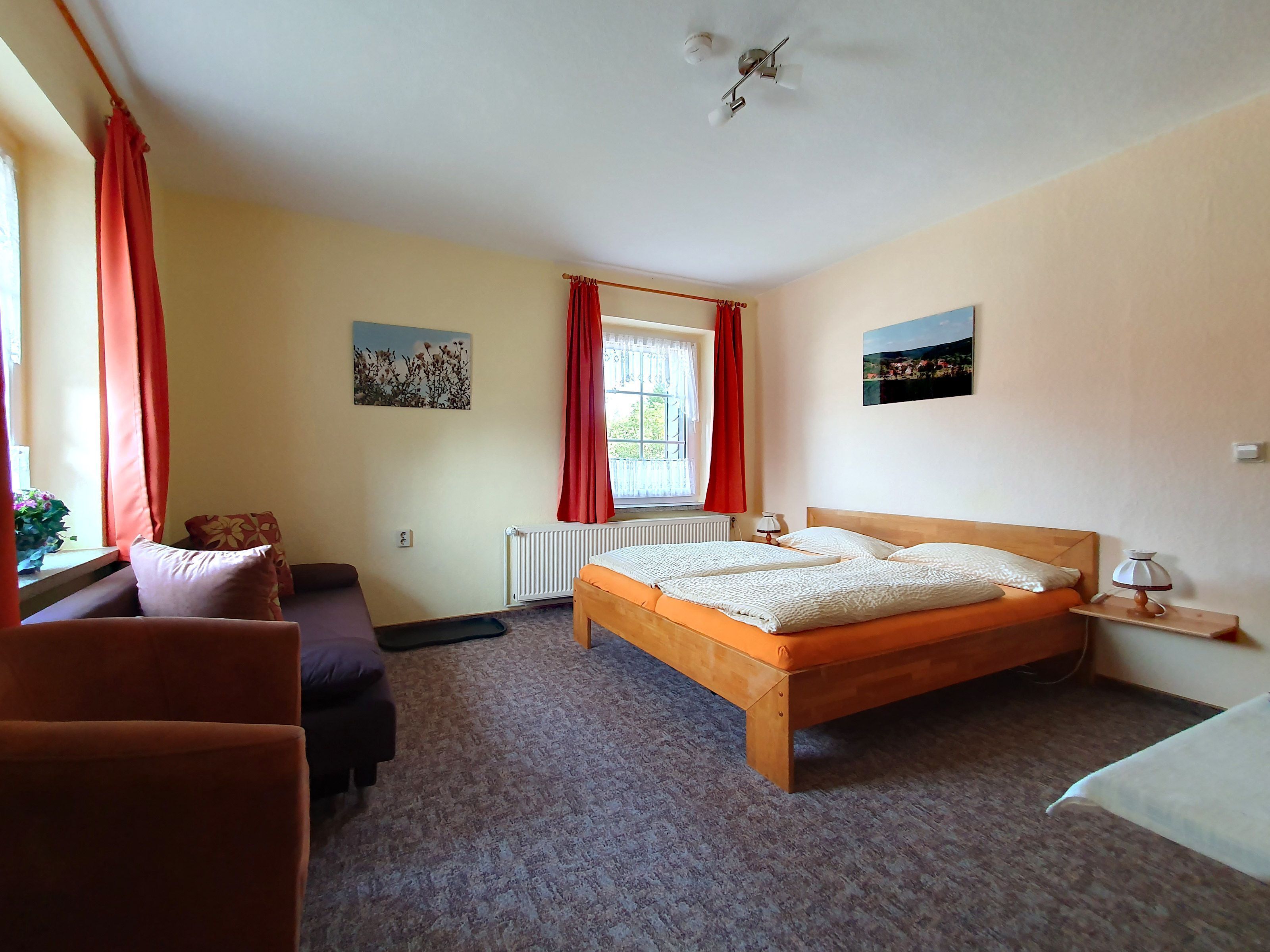 1 quarto, berço de viagem, Wi-Fi, roupa de cama