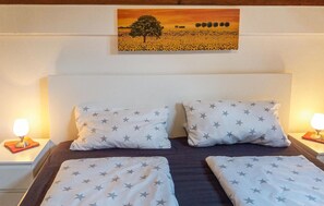 3 Schlafzimmer, Reisekinderbett, kostenloses WLAN