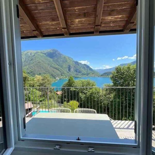 Huoneistosta on n��köala järvelle