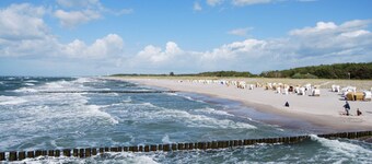 House 2 - Holiday home Dierhagen