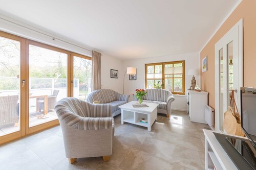 House 2 - Holiday home Dierhagen