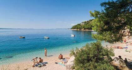 Awesome apartment in Lokva Rogoznica