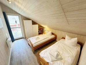 3 Schlafzimmer, Reisekinderbett, WLAN