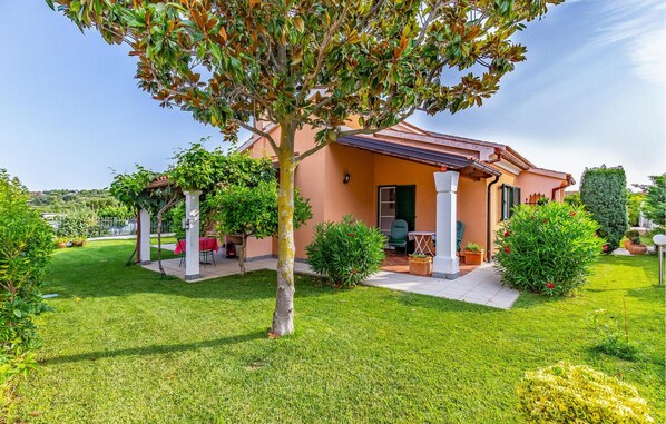 Terrace/patio - Lovely home in Pula with house sea view (Pula)