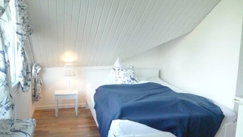 Single room no. 3, 14 m², balcony - Gästehaus Denecke