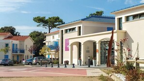 Unclassified image, 5 of 18, button - Pet friendly apartment (Saint Palais sur Mer)