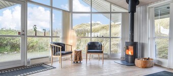 Beautiful home in Ringkøbing with WiFi