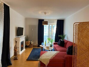 Unclassified image, 3 of 13, button - (47) 2-room apartment Ostseeallee lake view - apartment complex Baltic Sea (Kühlungsborn)