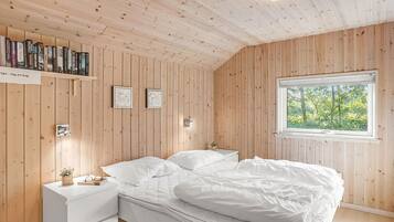 5 soverom, reiseseng for barn og wi-fi (inkludert)