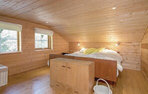 2 bedrooms, travel cot