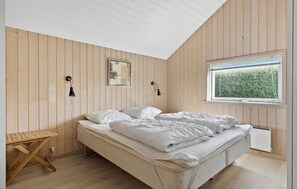 4 habitaciones, cuna de viaje y wifi gratis 