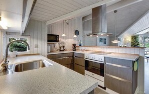 Kühlschrank, Herdplatte, Geschirrspüler