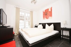 2 Schlafzimmer, Reisekinderbett, WLAN