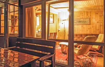 Nice home in Mragowo with kitchen