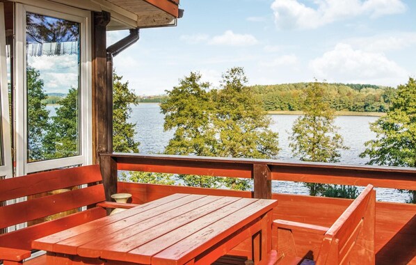 Outdoor dining - Nice home in Mragowo with kitchen (Mragowo)