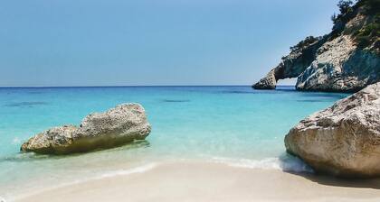 6 bedroom beautiful home in Orosei NU