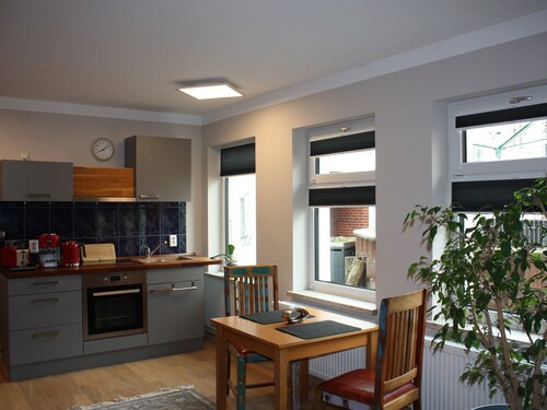 Ferienwohnung  MOND  Cafe Altstadt (unten) - Ferienwohnung Cafe Altstadt