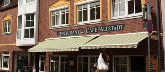 Vacation apartment MOND Cafe Altstadt (below) - Holiday apartment Cafe Altstadt