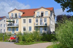 Exterior - Category I, EC, 2 P. - Apartments Villa "On the sunny beach" (Heringsdorf)