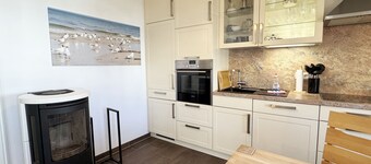 Apartment 04 with fireplace, balcony & sea view - A: Haus Strandkiefer - close to the beach