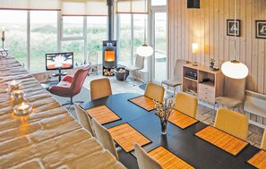 Interior - 4 bedroom gorgeous home in Hvide Sande (Hvide Sande)